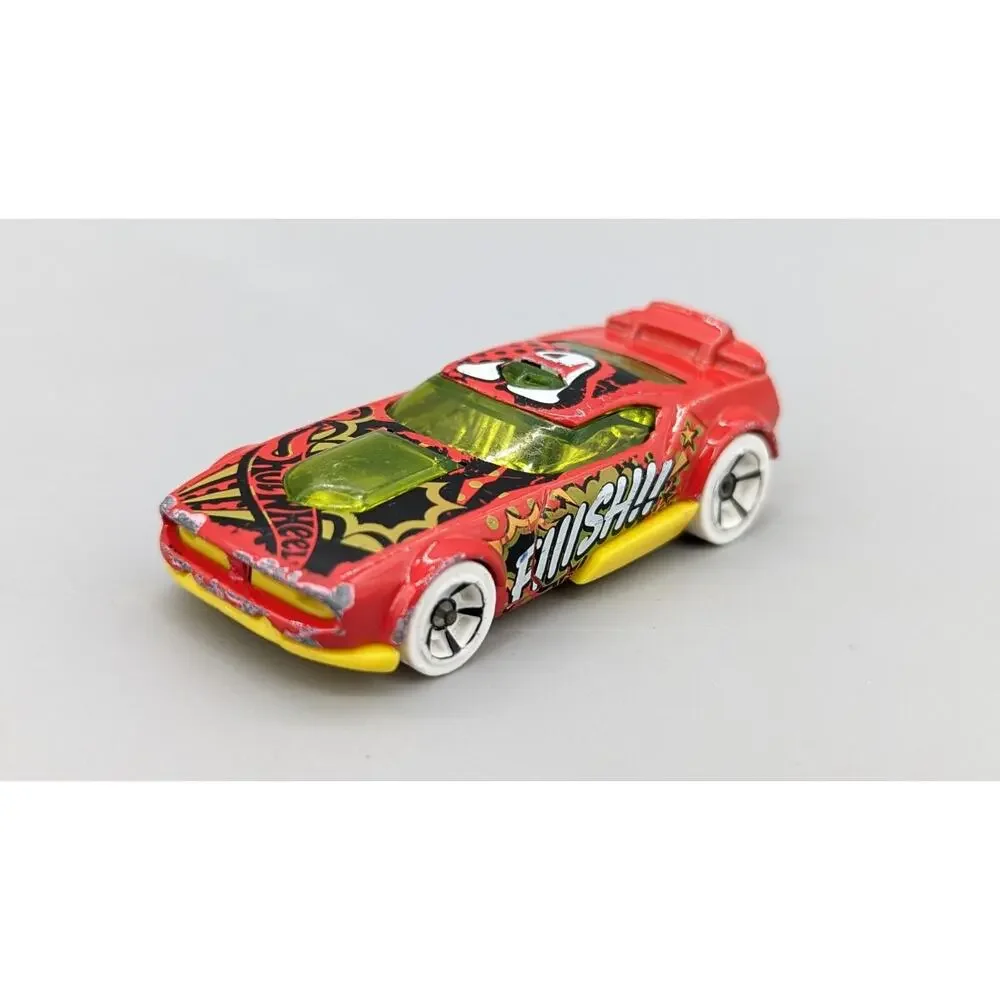 Mattel Hot Wheels Red & Yellow Fast Fish 1:64 Diecast Car Toy Collectible